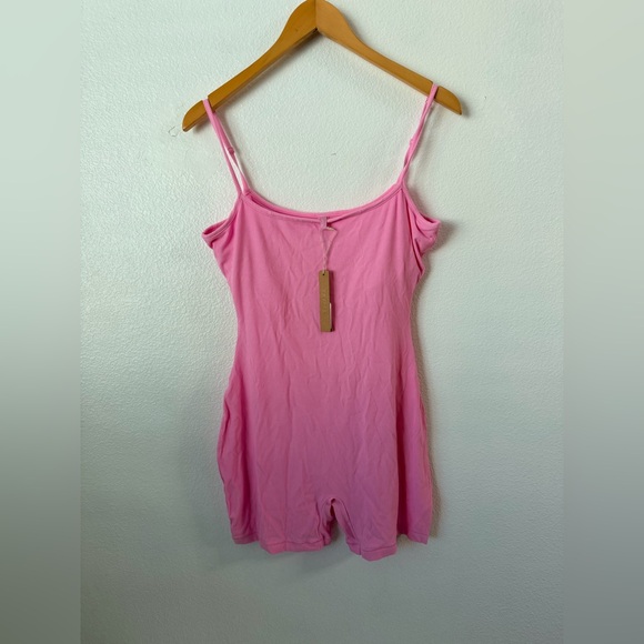 SKIMS Pants - SKIMS Ribbed Soft Lounge Scoop One Piece Romper Bubblegum Sz XL OS-MDT-2695